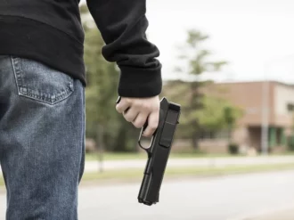 Masacre en Texas: ¿qué hay de común en el perfil de los jóvenes que realizan los tiroteos en las escuelas de EU?