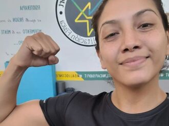 Boxeadora mexicana está en coma inducido tras ser noqueada