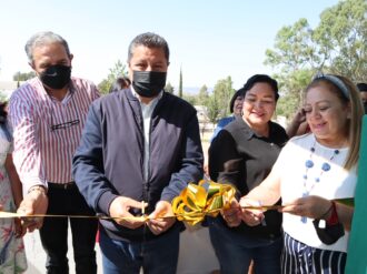 Cobaez inaugura comedor estudiantil en Plantel Los Campos