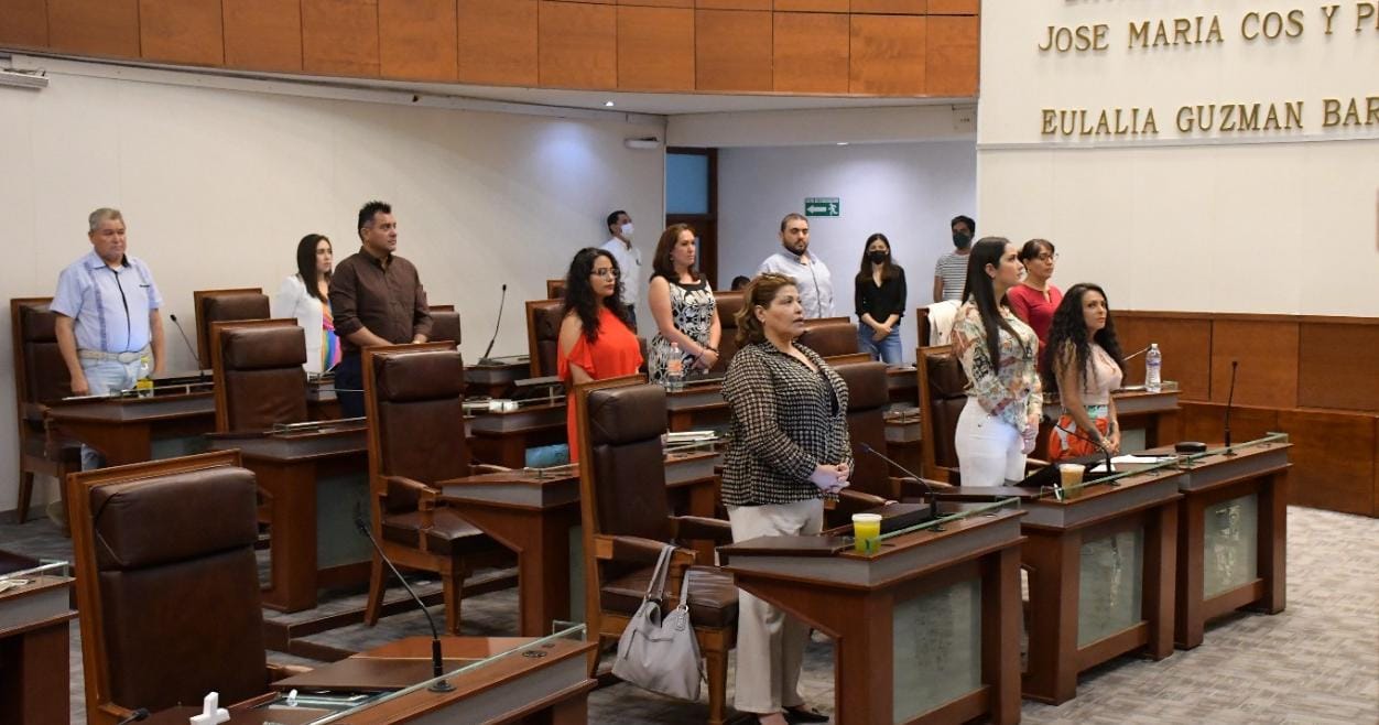 Realizan exhorto para eliminar estragos ocasionados por el incendio en Concha del Oro y Mazapil