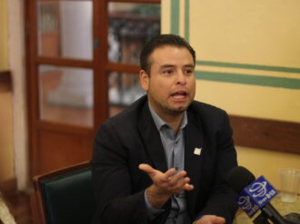 Luchan diputados federales contra la violencia