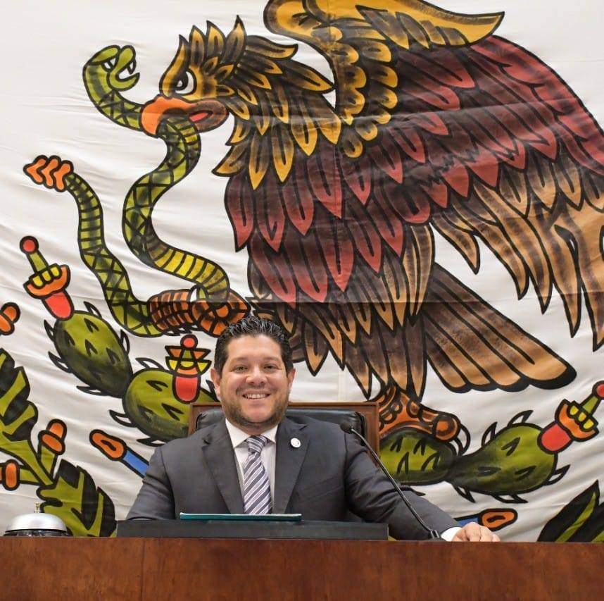 Reconocen diputados falta de resultados; esperan recomposición