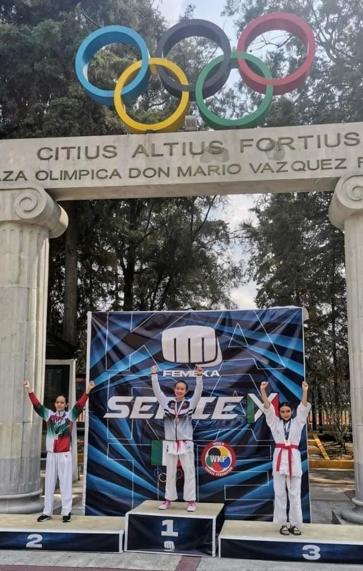 Ganan karatecas zacatecanos siete medallas nacionales