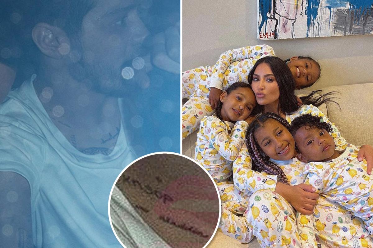 Se tatúa Pete Davidson los nombres de los hijos de Kim Kardashian