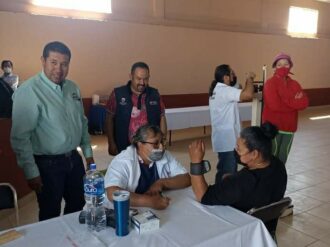 Llevan atención médica a las comunidades