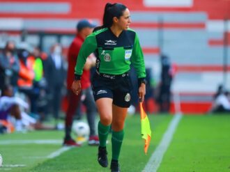 Karen Díaz hace historia como la primera árbitra mexicana en un mundial