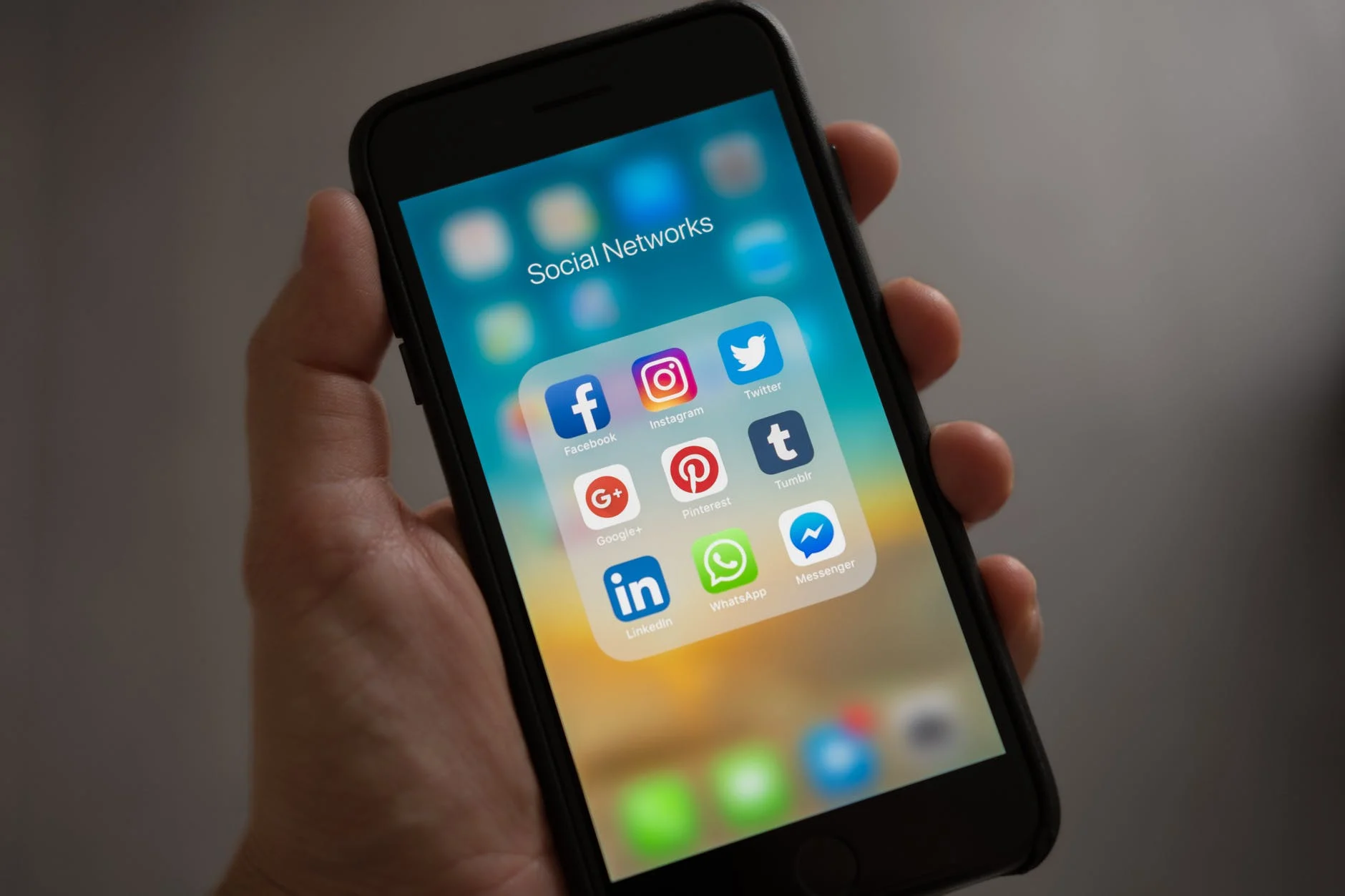 Redes sociales: ¿receso o pérdida de tiempo?