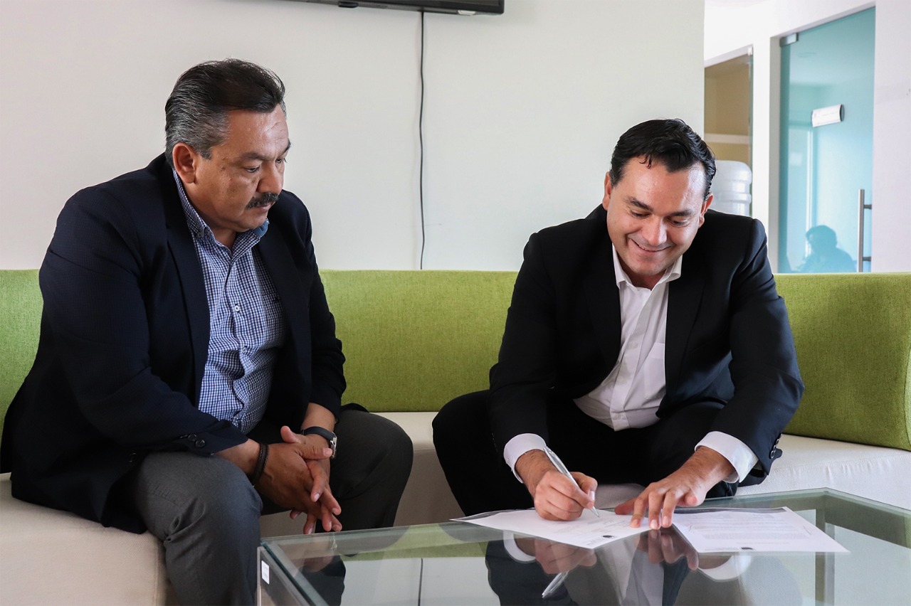 Gobierno de Zacatecas otorga equipo para el mejoramiento de la infraestructura tecnológica de la UTZAC