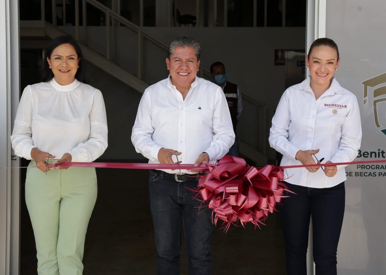 Inauguran Gobernador David Monreal y Secretaria de Bienestar, Ariadna Montiel, Centro Integrador de Bienestar de Río Grande