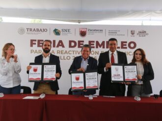David Monreal, Gobernador de Zacatecas, inauguró Feria del Empleo en Fresnillo