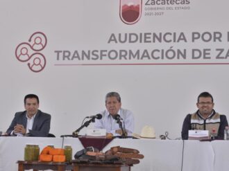 Gobernador David Monreal anuncia 30 mdp para la rehabilitación de carreteras y caminos sacacosechas de Valparaíso