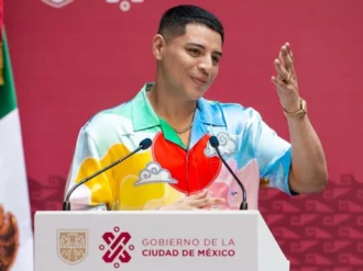 Eduin Caz, de Grupo Firme, es hospitalizado de emergencia