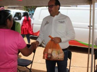 Entrega DIF de Sombrerete apoyos alimentarios