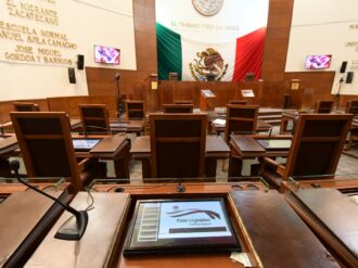 Pide el bloque plural la destitución de Delgadillo Ruvalcaba del OAF