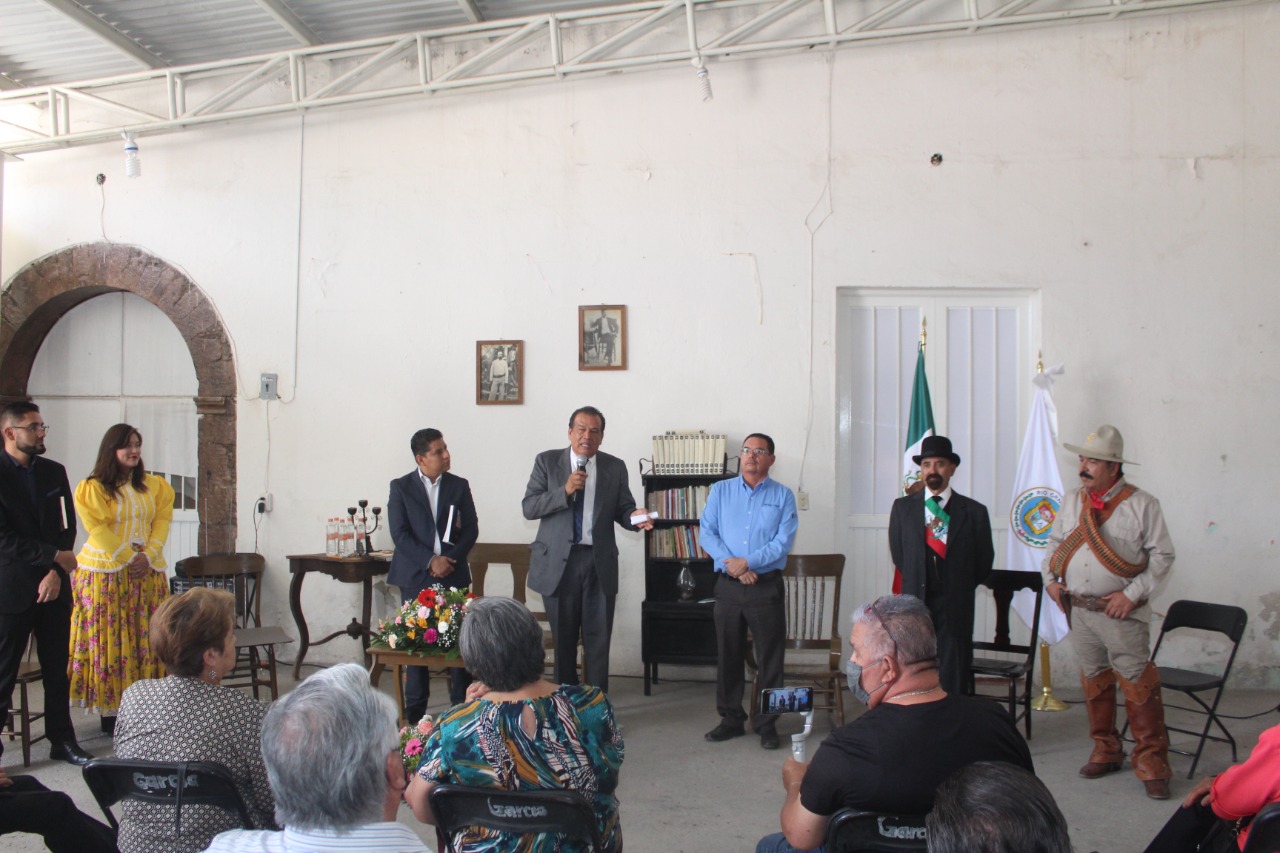 Se presenta segundo tomo del libro:  “De Santa Elena a Río Grande”