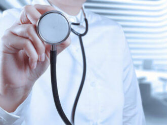 Por rezago, pagan usuarios servicios privados de salud