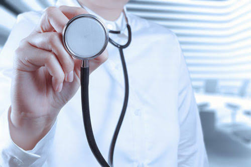 Por rezago, pagan usuarios servicios privados de salud