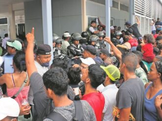 Cooperación con México contiene flujos migratorios: EU