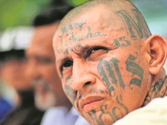 Huyen líderes de mara MS-13 de El Salvador a México