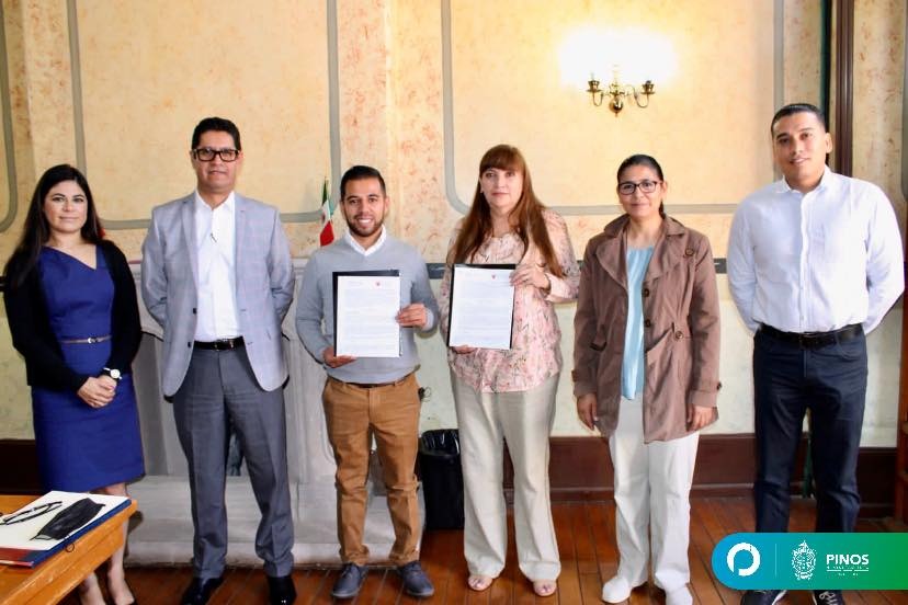 Firman convenio para mejorar la imagen urbana de Pinos