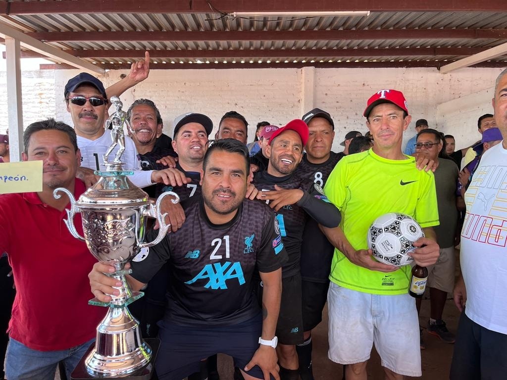 Panza Hueca, campeón