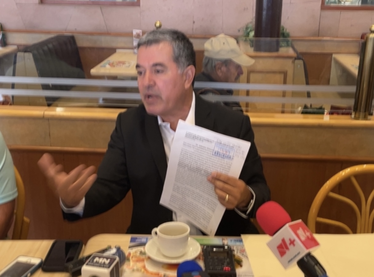 Denuncian a Uswaldo Pinedo por falsificación de documentos