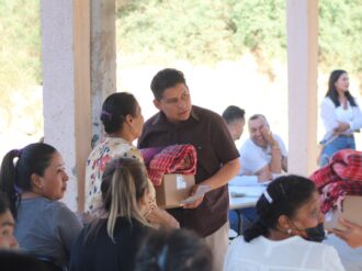Acerca Río Grande servicios a la comunidad Los Núñez