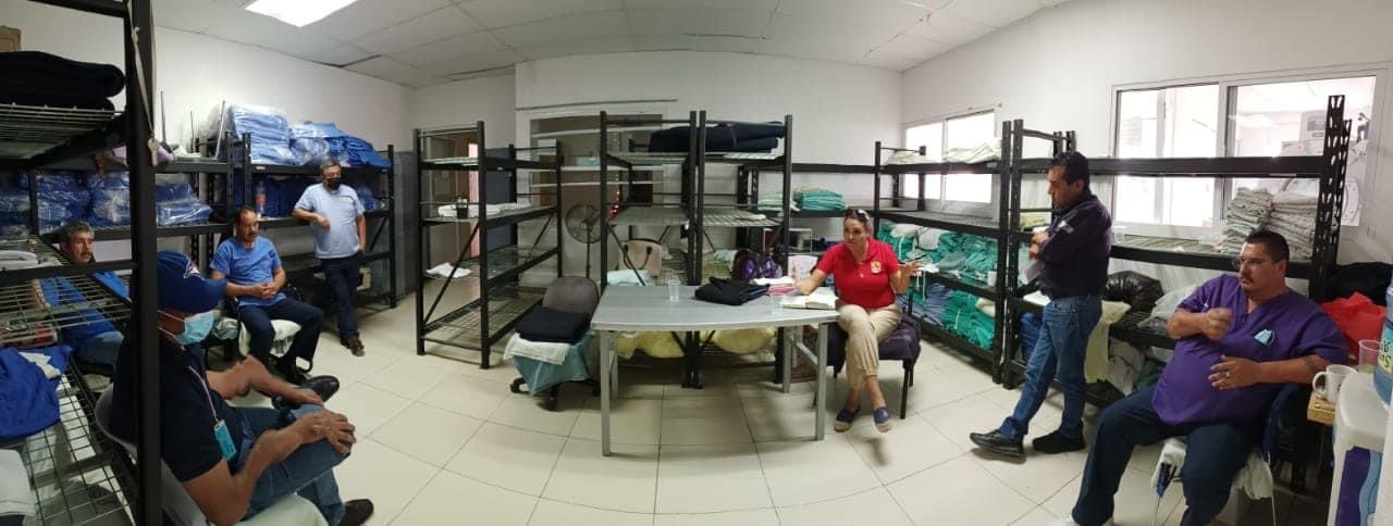 Se mantiene plantón en Hospital de la Mujer
