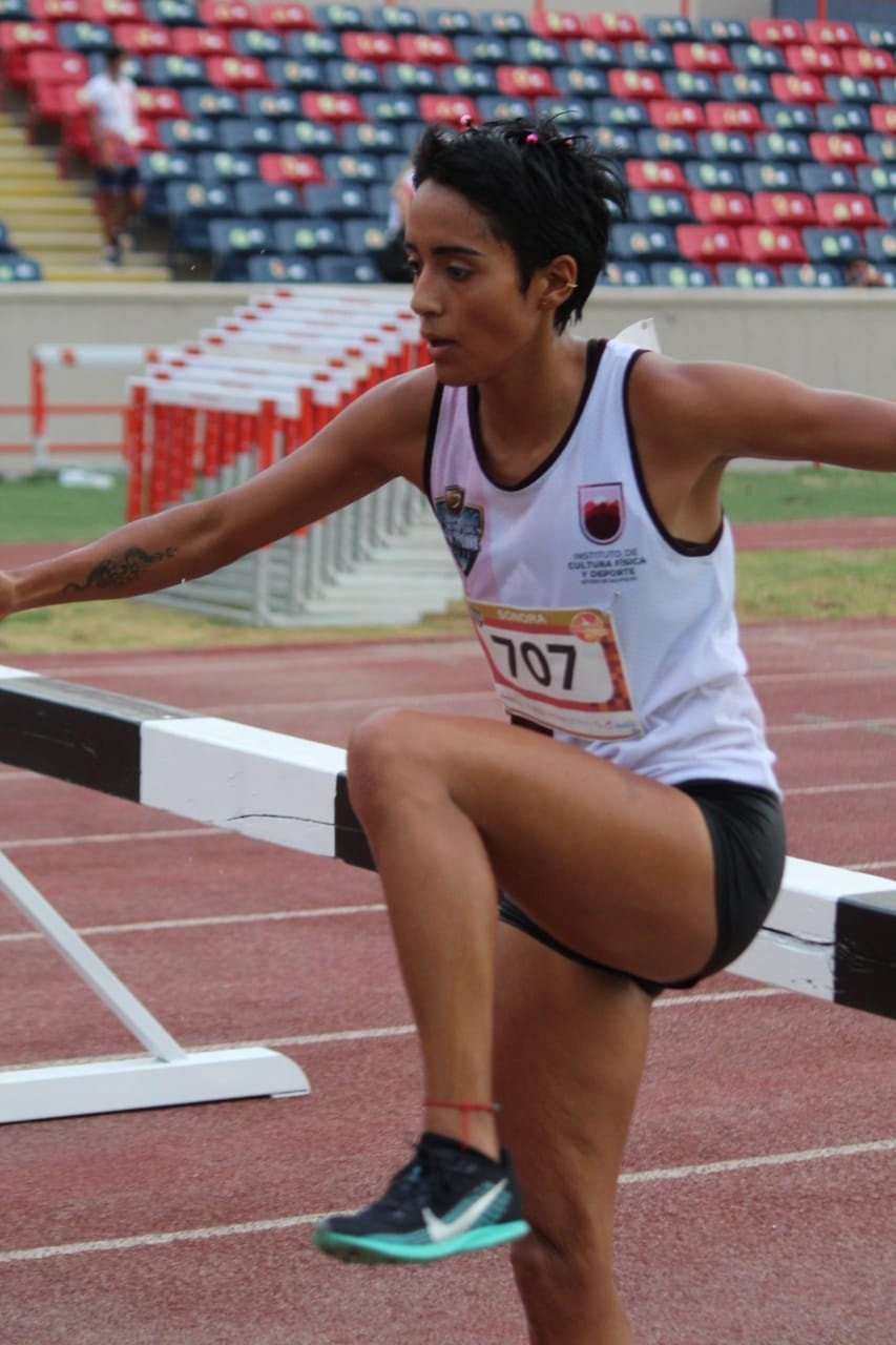 Llega Larisa Rojas en noveno lugar en los 3 mil metros con obstáculos