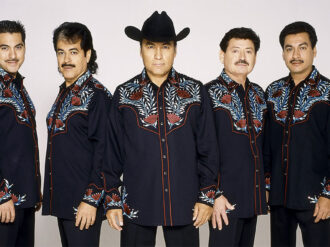 Documentan Los Tigres del Norte su trayectoria