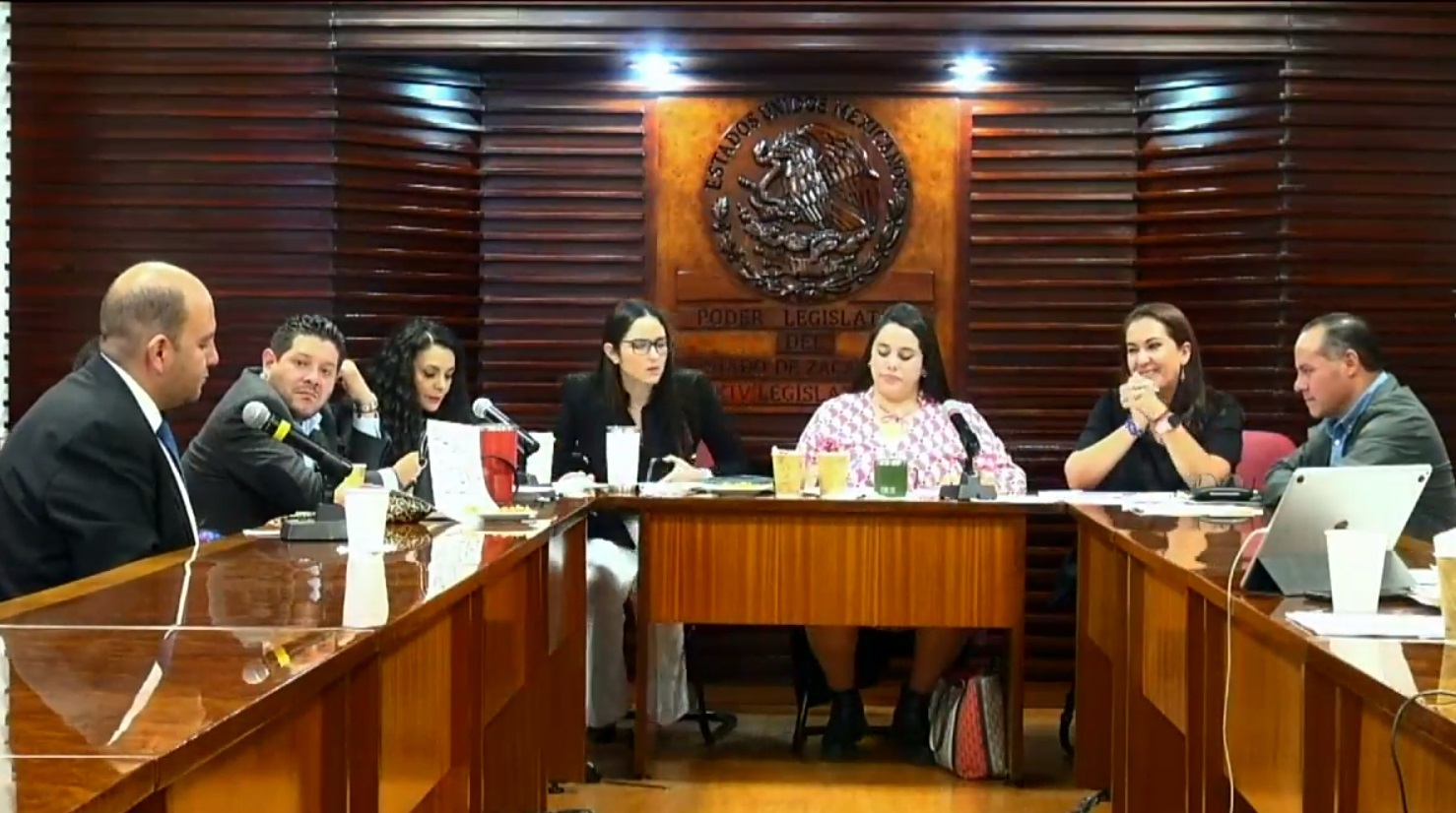 Entrevistan a aspirantes a la CDHEZ