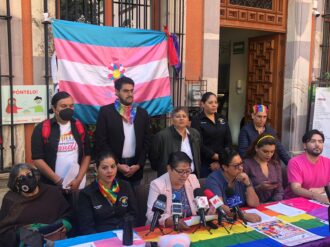 Reclama comunidad LGBT falta de apoyo financiero 