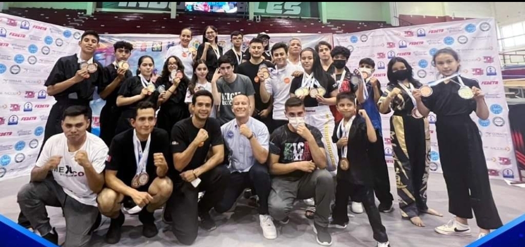 Gana delegación zacatecana de Kickboxing 63 medallas en campeonato macrorregional