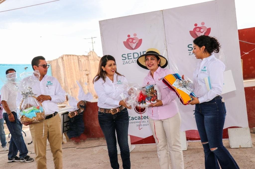 Entrega Gobierno de Zacatecas apoyos en comunidades de Mazapil