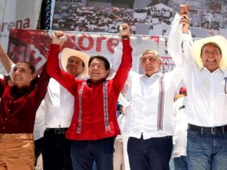 Llama Monreal a acabar con la exclusión; todos piden unidad