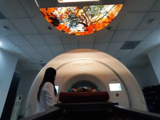 Gobierno de Zacatecas logra reparar el acelerador lineal de la UNEME de Oncología