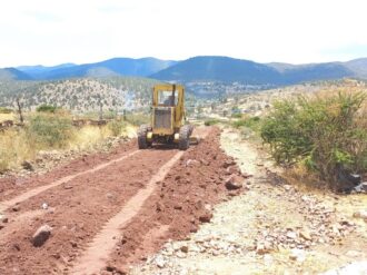 Continúan rehabilitaciones de las comunidades en Jerez