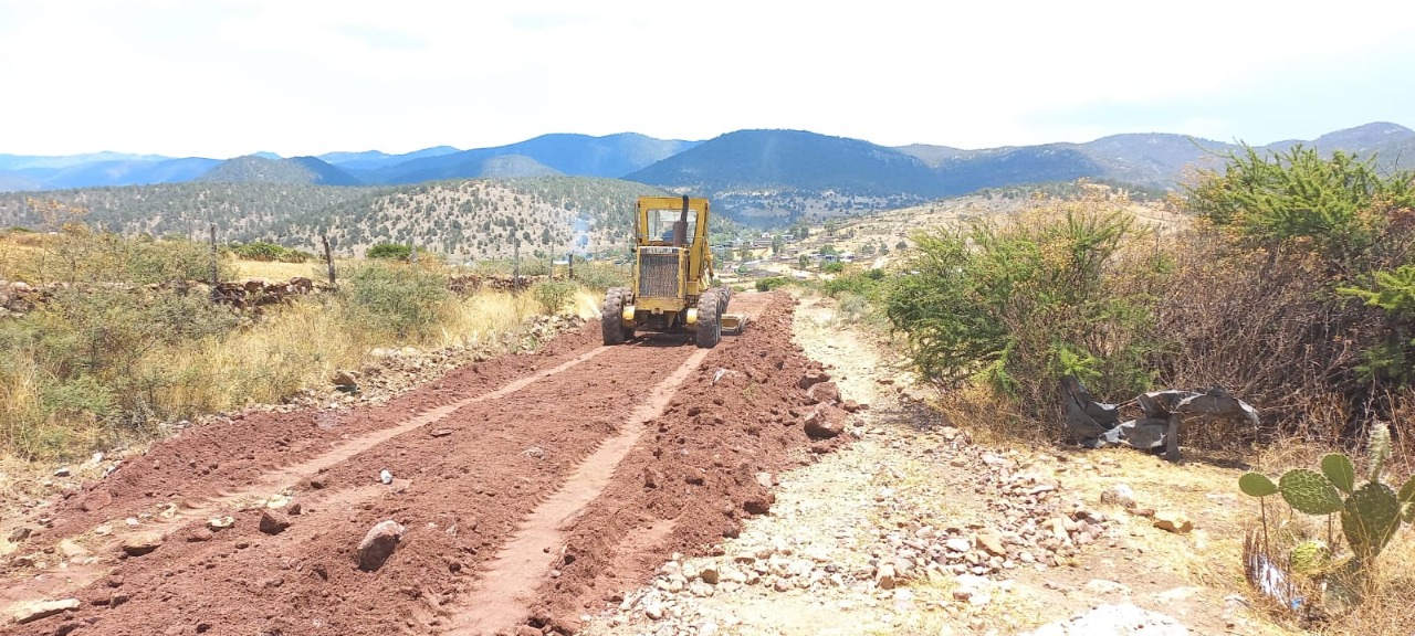 Continúan rehabilitaciones de las comunidades en Jerez