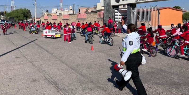 Se capacita en el Bulevar de los Niños a más de 2 mil personas en educación vial y prevención de accidentes de tránsito
