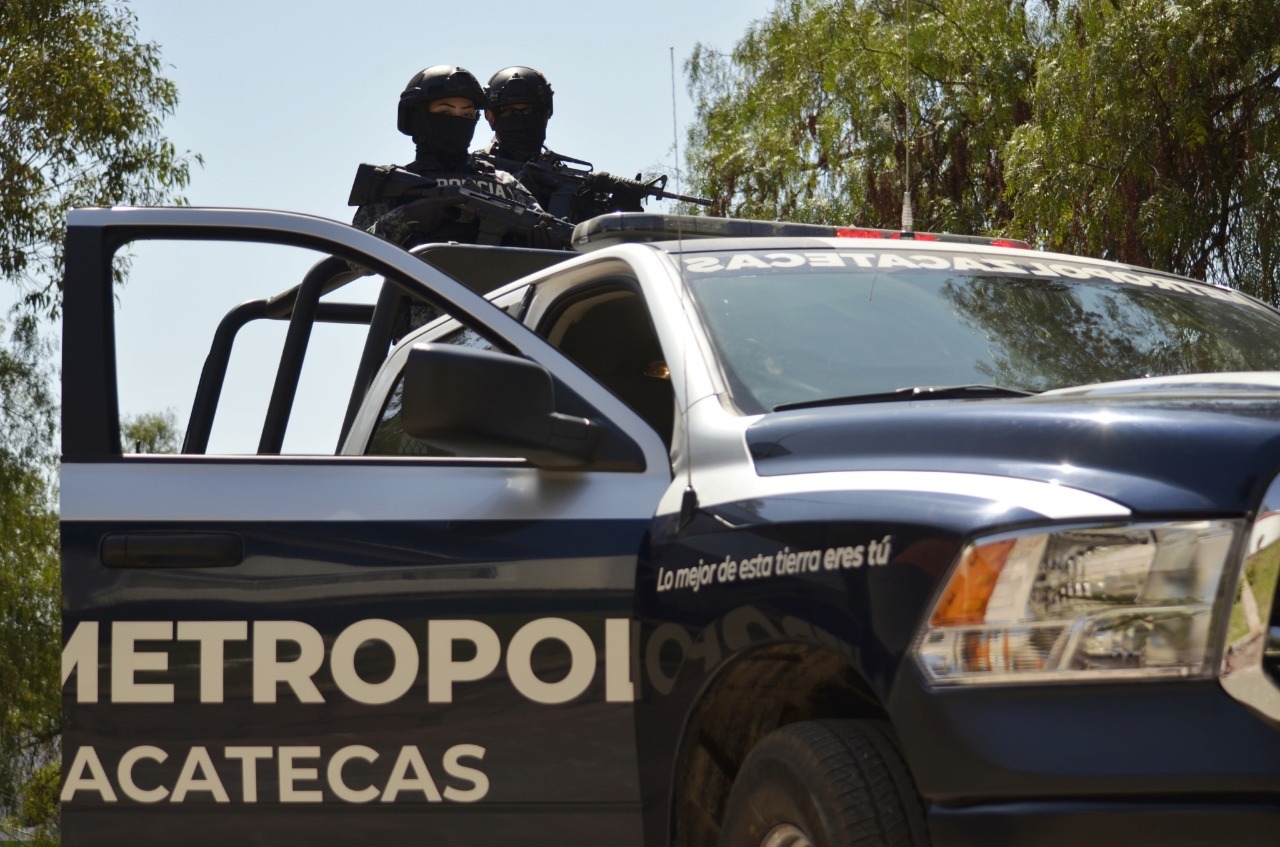 Metropol detiene a una persona por portación de armas de fuego, en Calera
