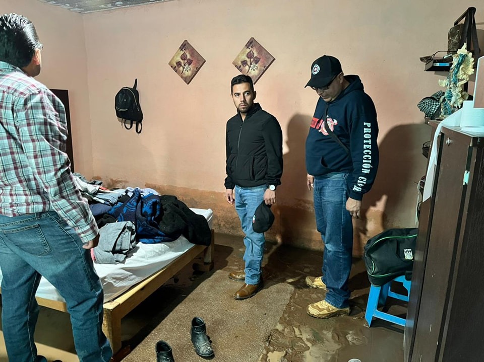 Atiende alcalde de Pinos afectaciones tras lluvias