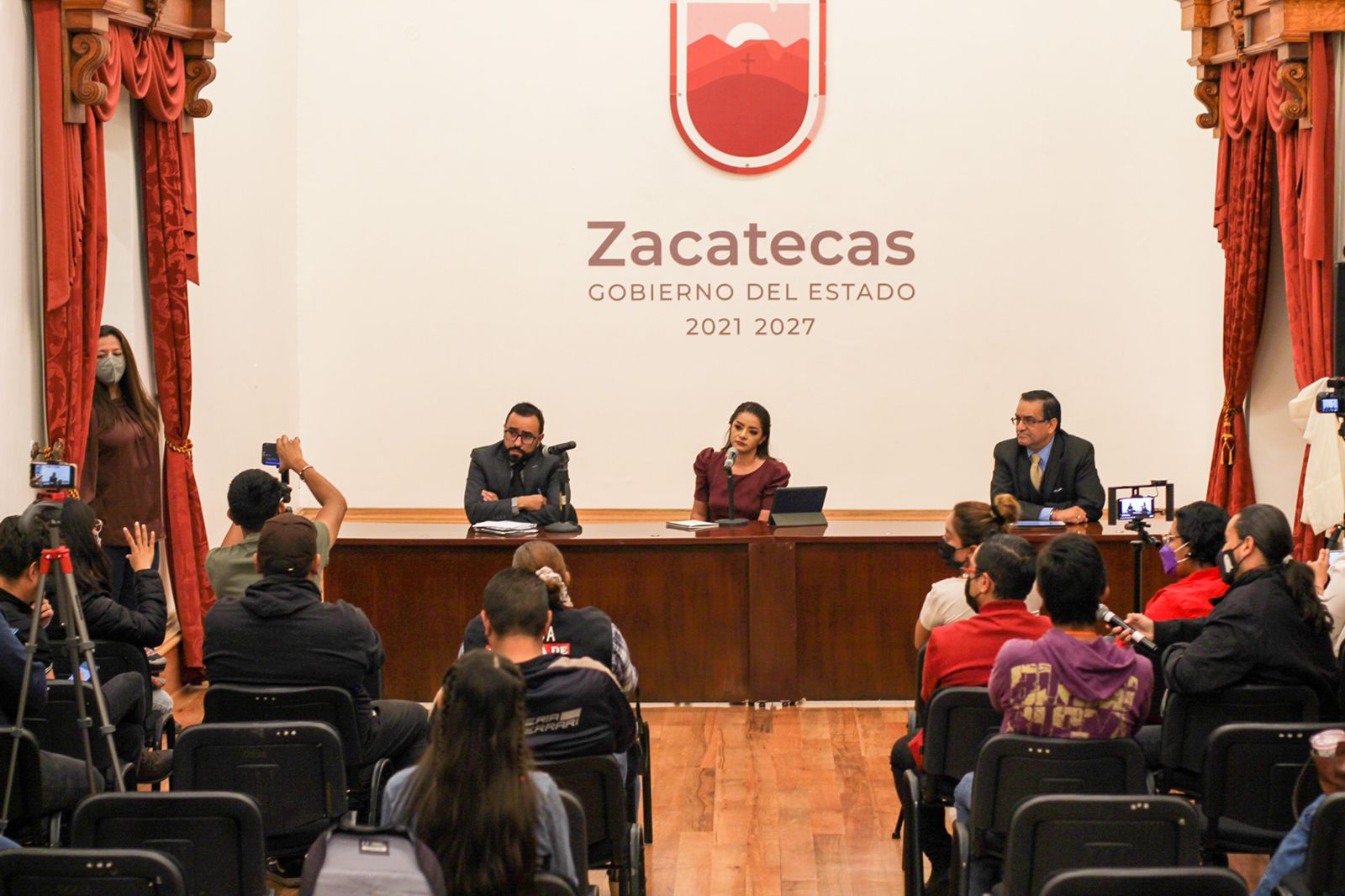 En proceso de inhabilitación, ocho exfuncionarios