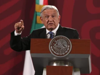¿Quiénes son los políticos de EU a los que acusa AMLO de presionar a Joe Biden contra Cuba?