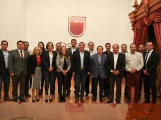 Presentan al Comité Organizador de la Fenaza 2022