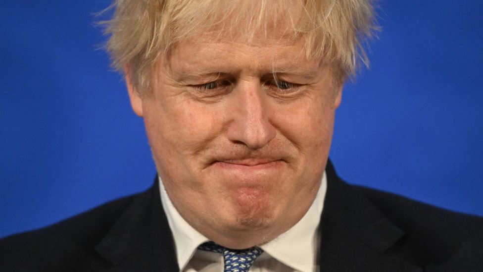 Boris Johnson renuncia como primer ministro de Reino Unido