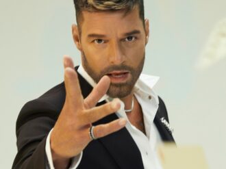 Podría Ricky Martin pasar hasta 50 años en prisión por presunto incesto