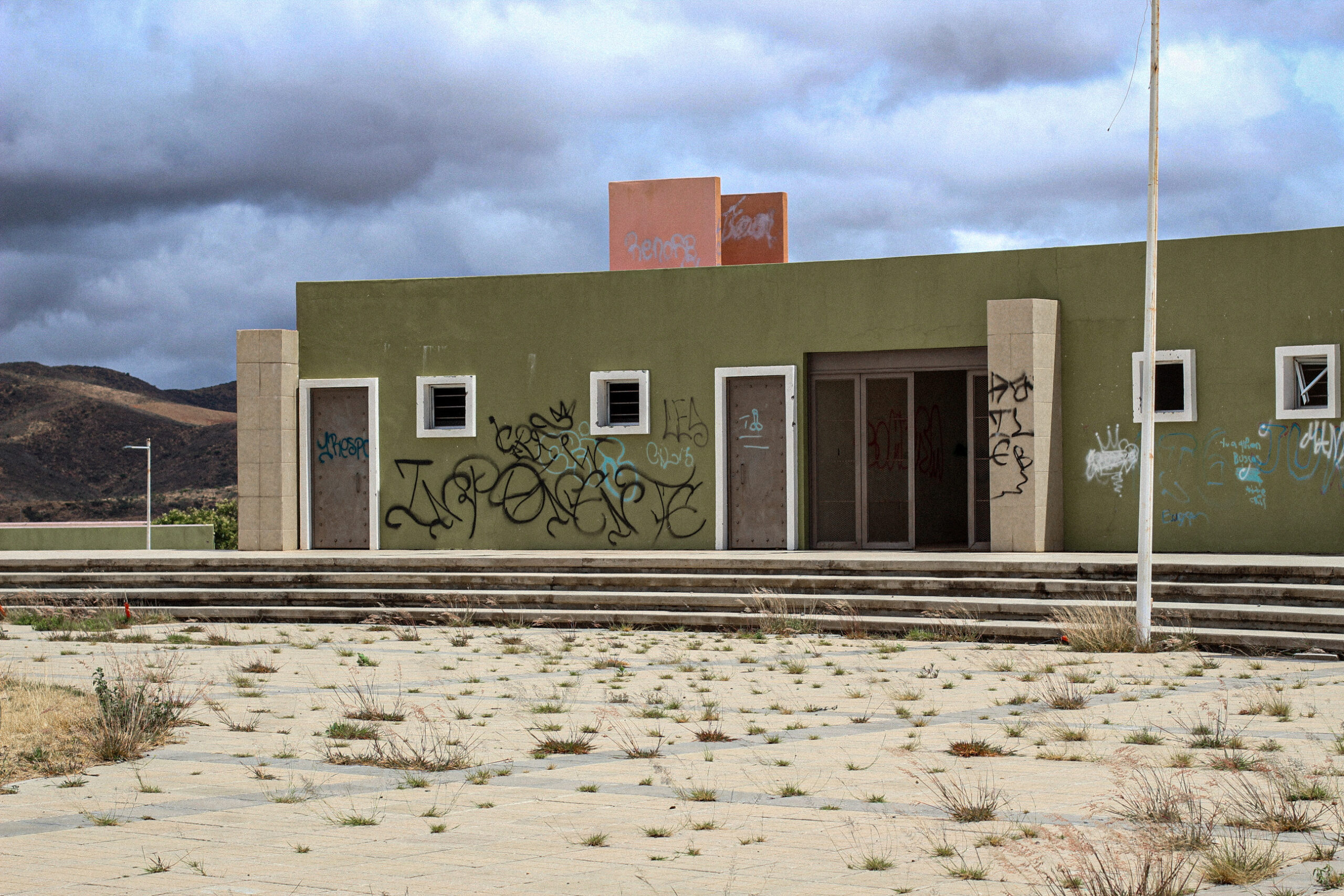 Cerro de San Simón, en deterioro por el abandono de autoridades