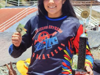Metztli y Nicolás, ganadores de la Primera Etapa Estatal BMX Race