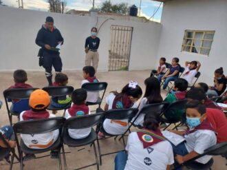 Capacitan en Río Grande a niños para evitar accidentes