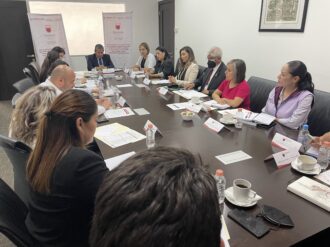 Instalan mesa para atención íntegra a mujeres y niñas